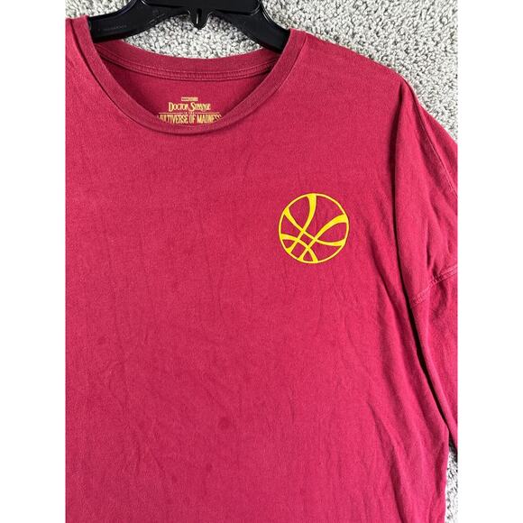 Doctor Strange Shirt Mens Large Red Yellow Multiverse Of Madness Sanctorum FLAW - Picture 4 of 12